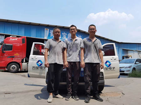 迎高溫、戰(zhàn)酷暑；揮汗如雨的安防工程施工現(xiàn)場