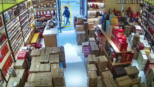 AI智能監(jiān)控：守護(hù)您的煙酒超市，安全無憂